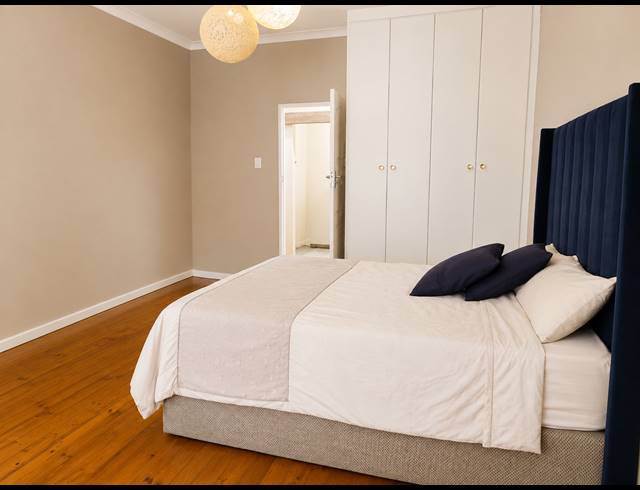 1.5 BEDROOM APARTMENT FOR SALE IN GLENWOOD
